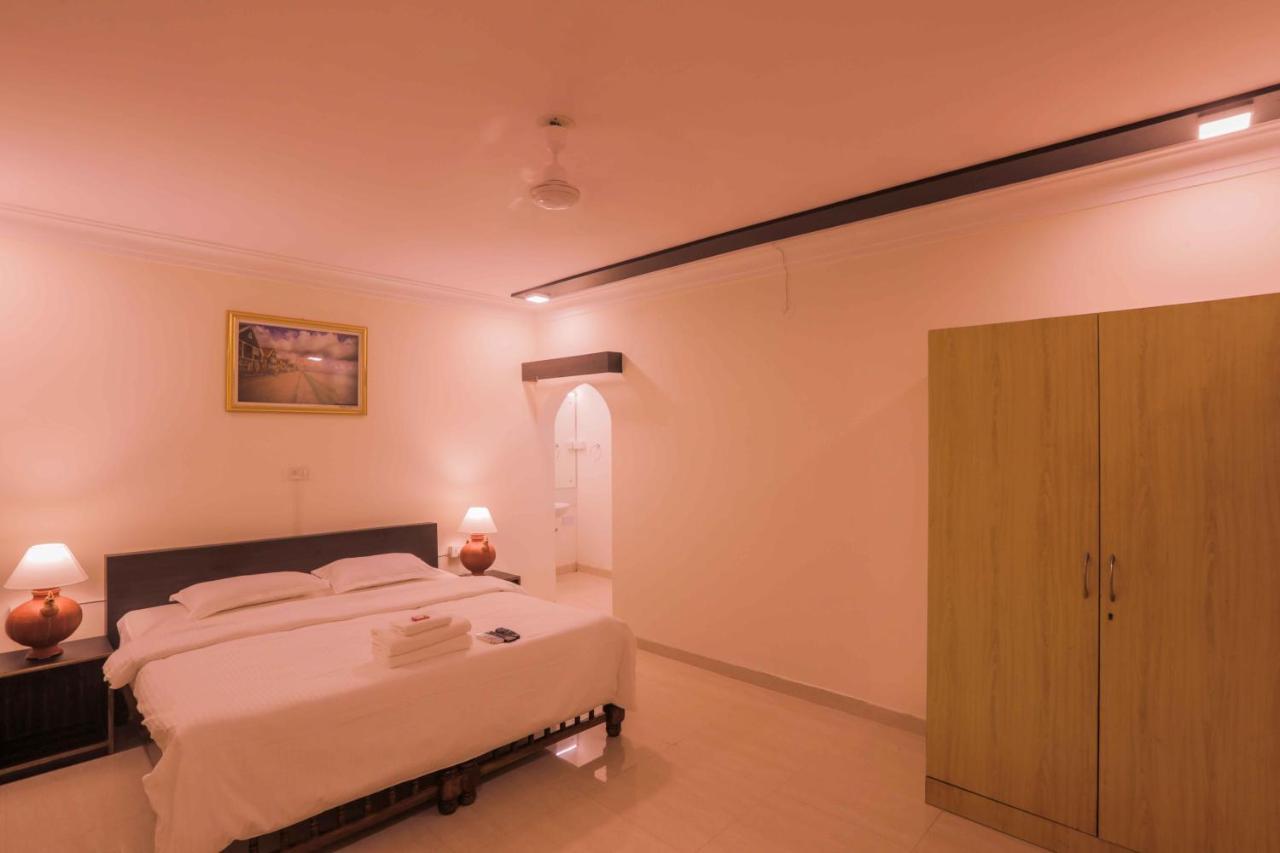 Pinnacle Blue By The Beach Calangute Buitenkant foto